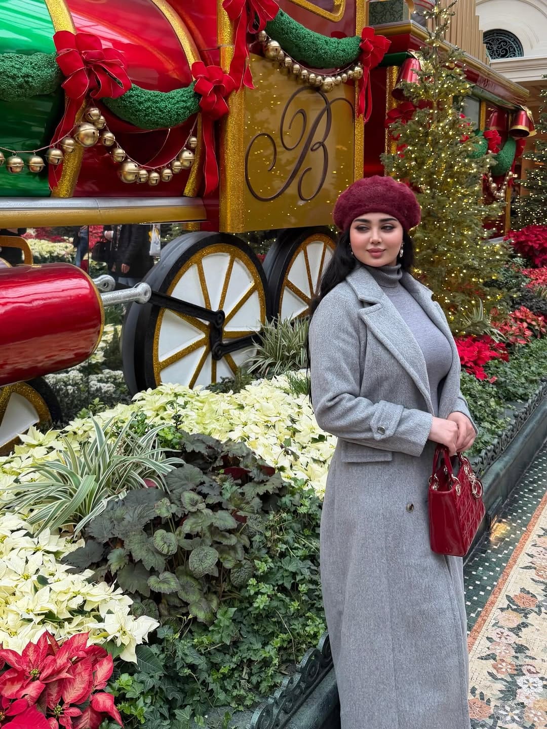 Post 1 by MARYAM ALAZAWI 🦌 on Instagram (carousel)