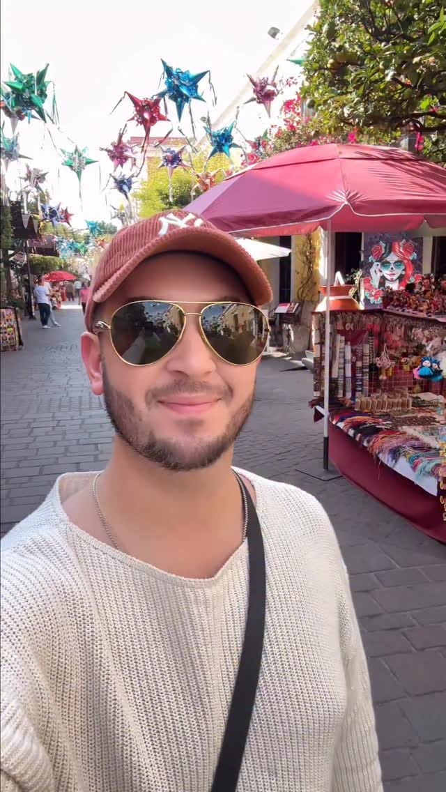 Post 5 by Carlos Sotelo on Instagram (video)