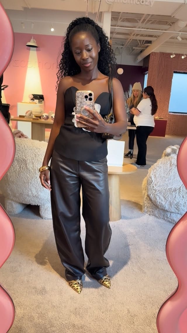Post 5 by Naomi Pearson & Kameron on Instagram (video)