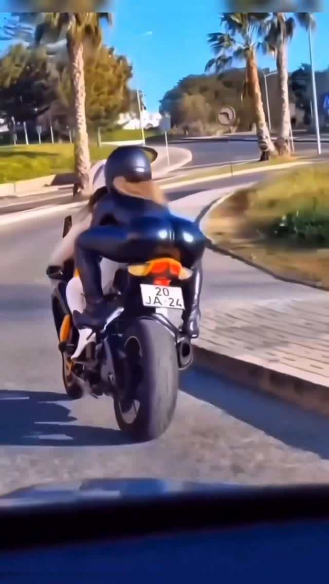 Post 4 by Ekcho Wilson| Las Vegas Content Creator on Instagram (video)