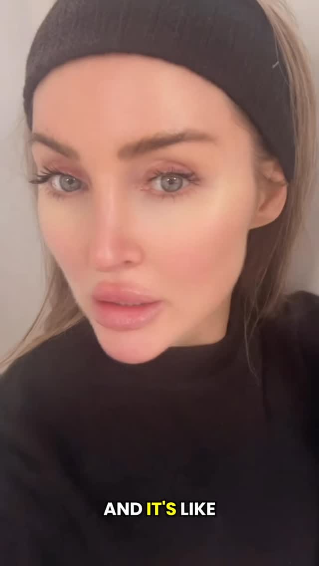 Post 1 by VENDELLA SONIA on Instagram (video)