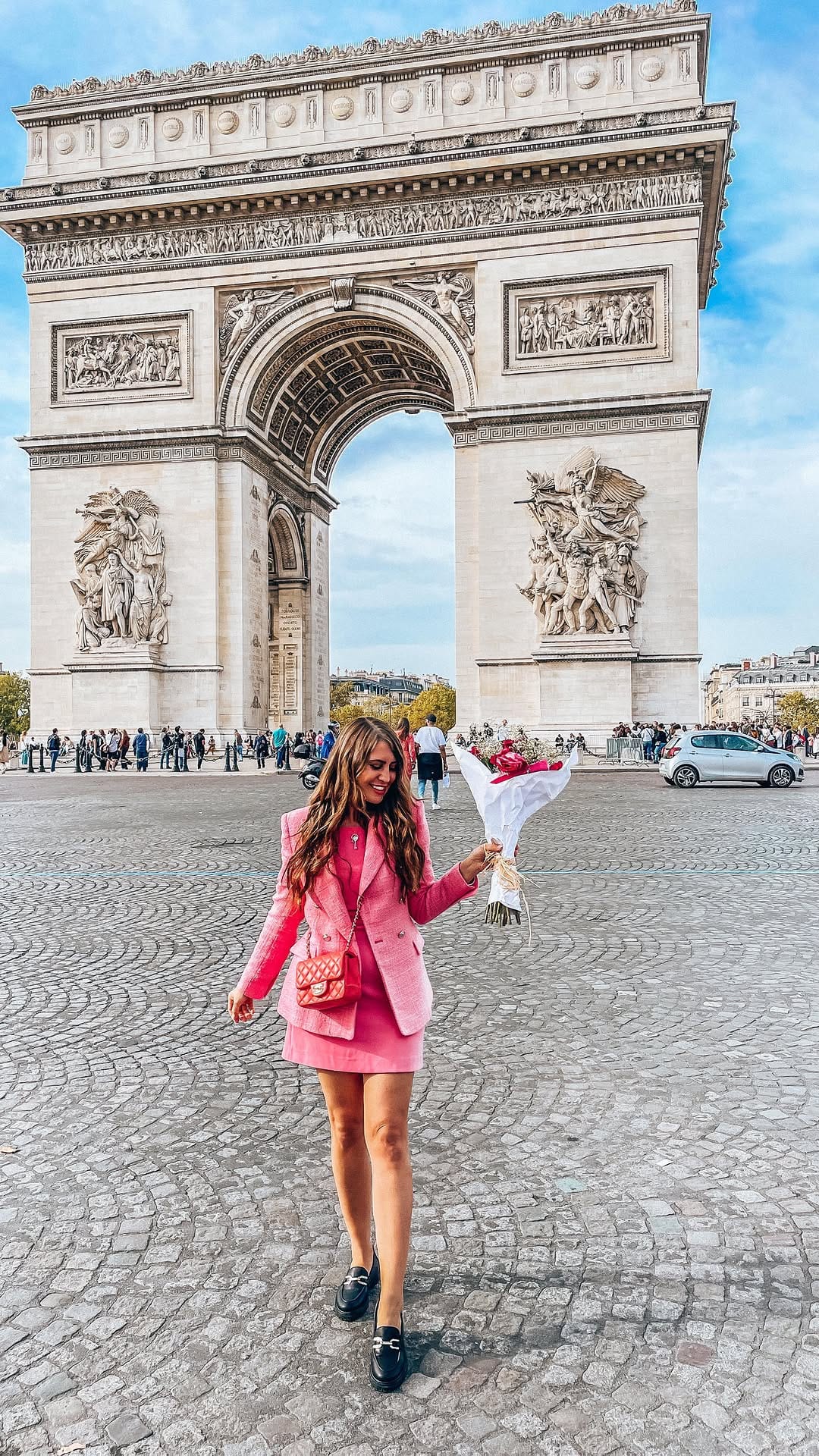 Post 3 by Liv 🎀Chicago + Travel on Instagram (video)