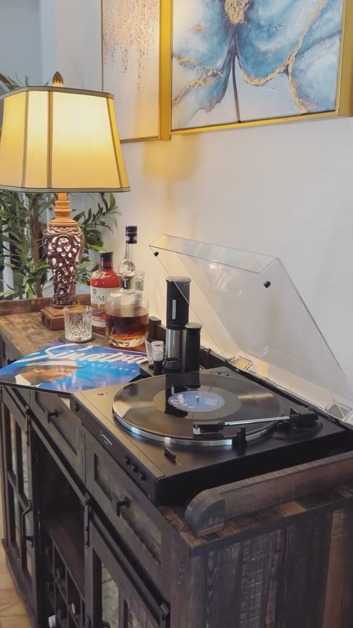 Post 10 by Aylin Zorlular on Instagram (video)