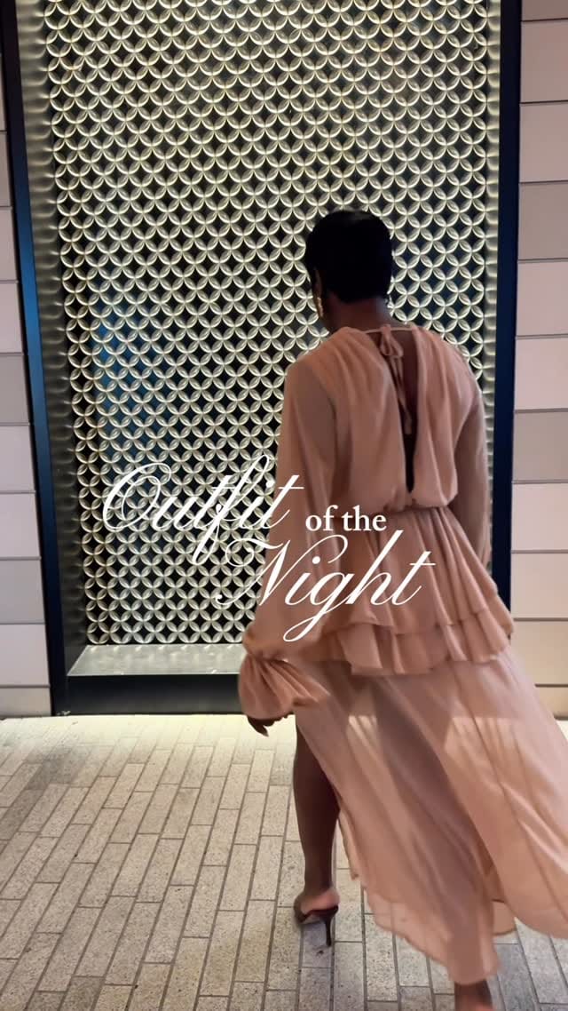 Post 7 by Lauren Nicely on Instagram (video)