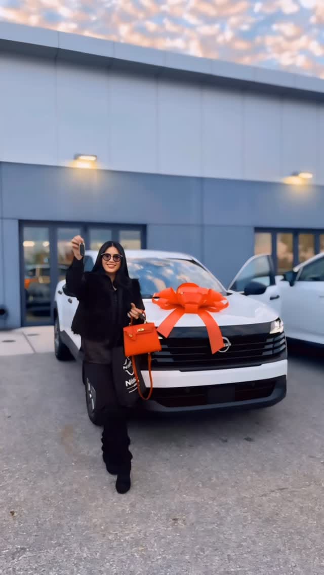 Post 2 by Barbie Yepez on Instagram (video)