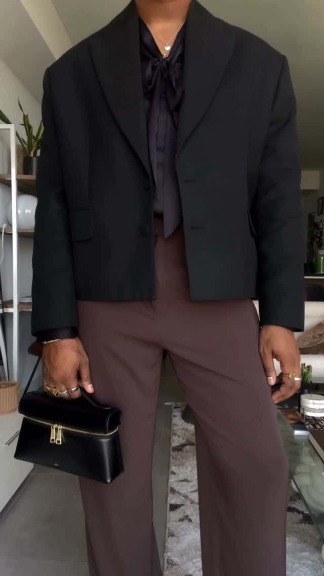 Post 5 by Ronald W. Thomas II on Instagram (video)