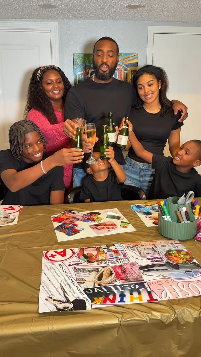 Post 5 by Eboni Dillon on Instagram (video)