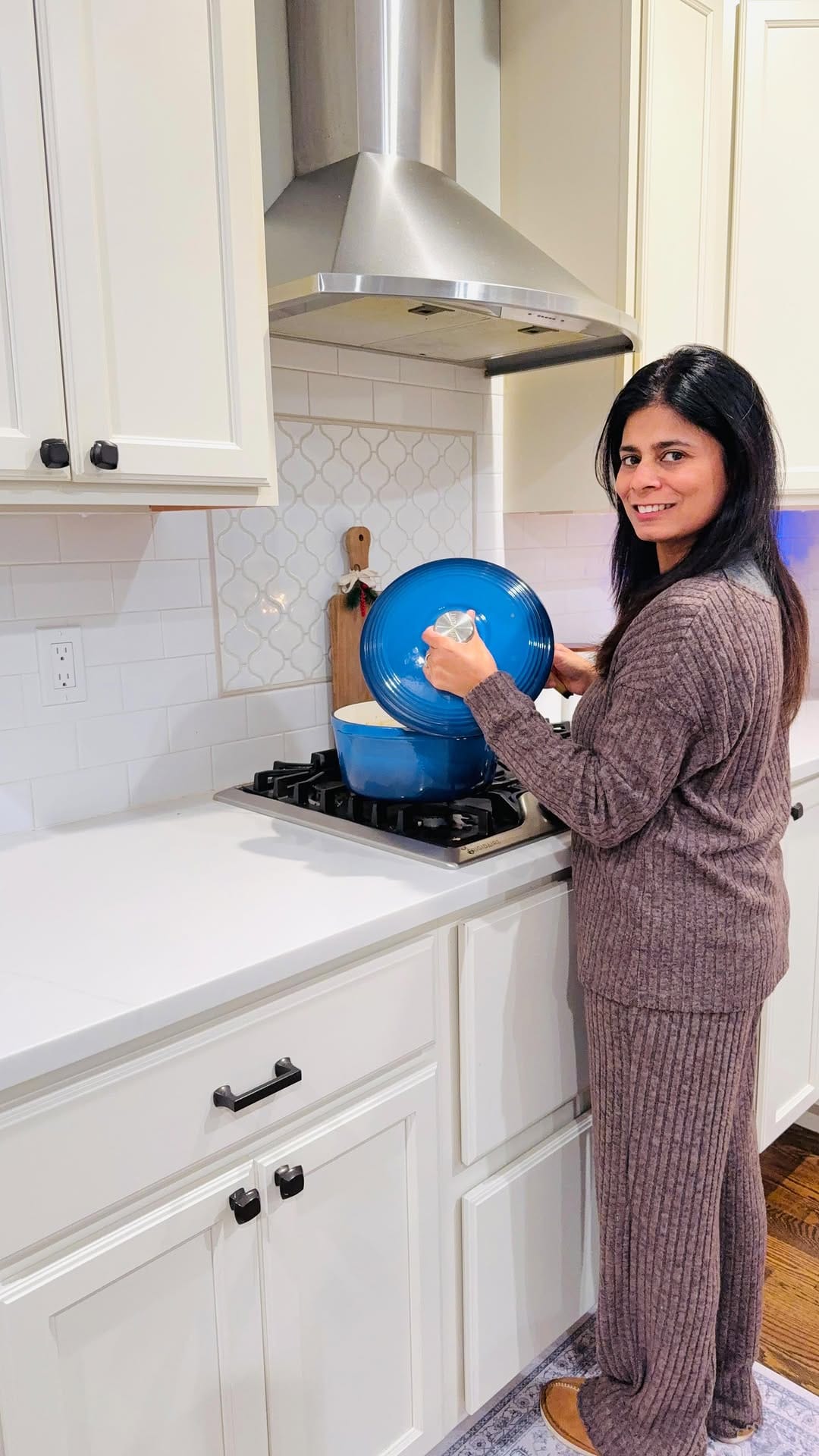 Post 5 by NIDHI || Boston Blogger on Instagram (video)