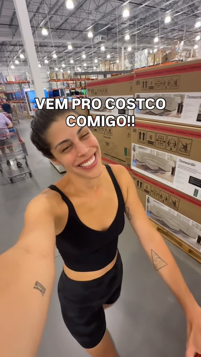 Post 5 by Bella Russo on Instagram (video)