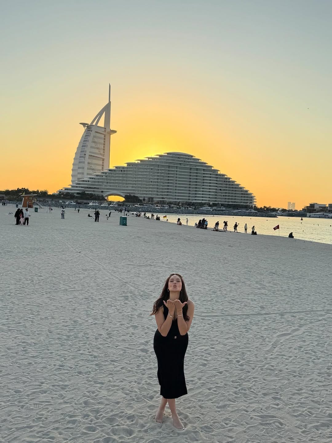 Post 5 by SIREY MORÁN on Instagram (carousel)