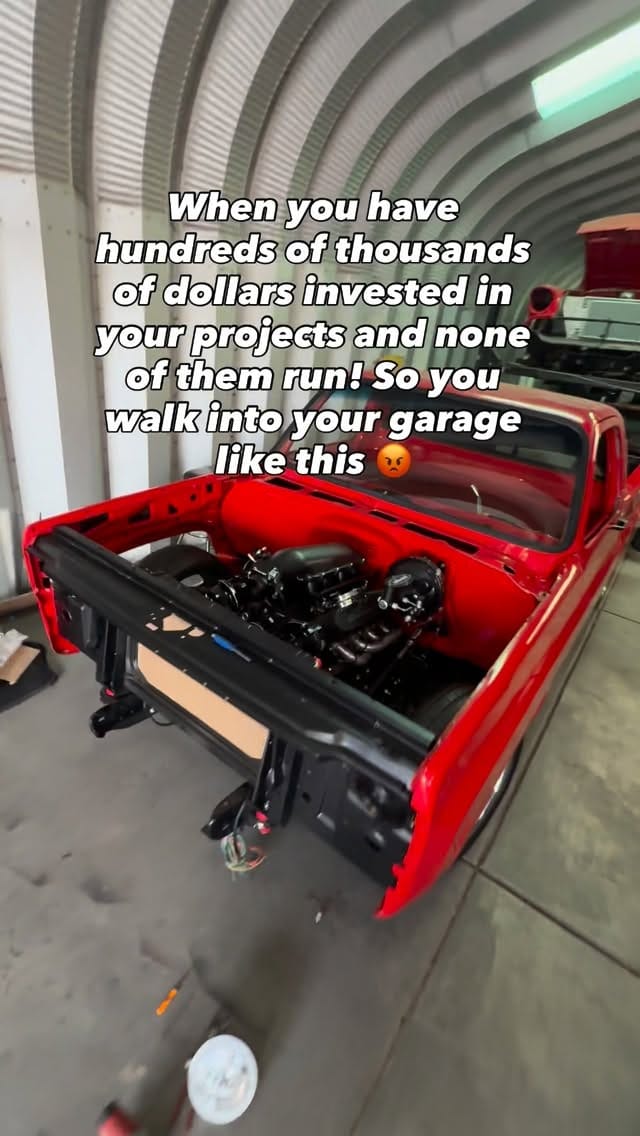 Post 4 by 🌴California Rollin🌴 on Instagram (video)