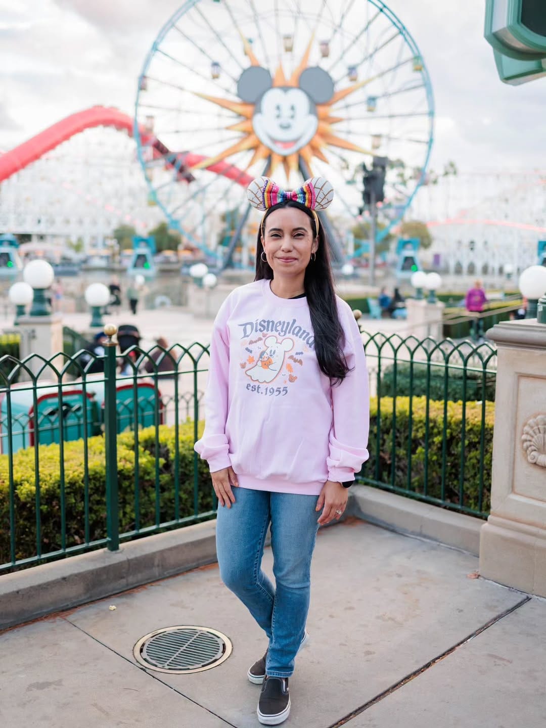 Post 2 by Angelica Castaneda on Instagram (carousel)