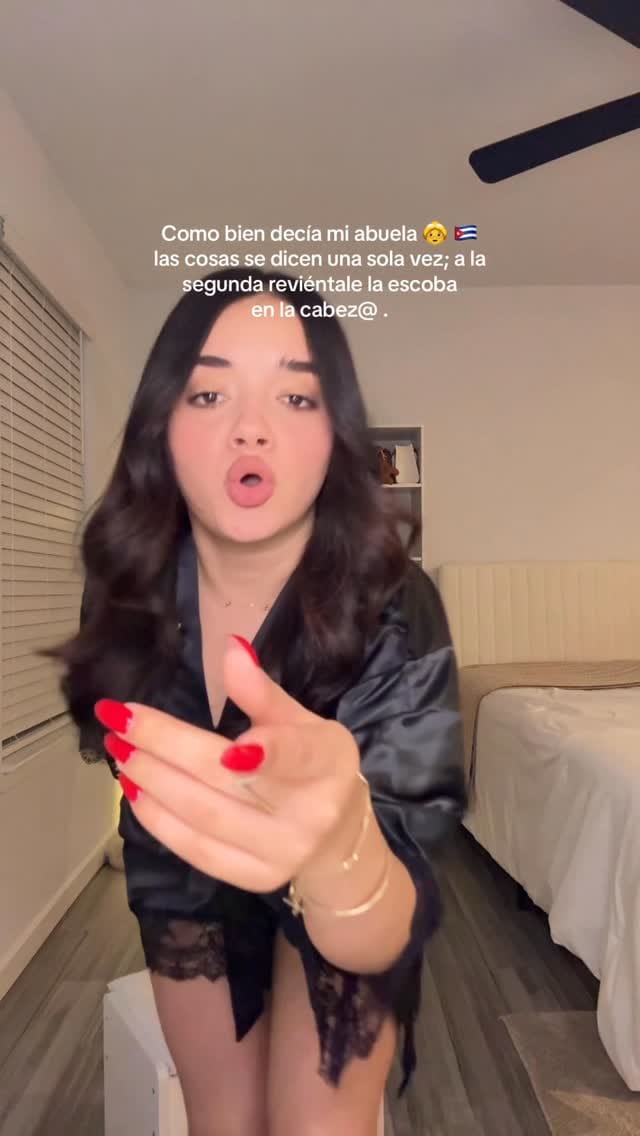 Post 3 by 𝐖𝐞𝐧𝐝𝐲 𝐆𝐫𝐢𝐬𝐞𝐥 𝐌𝐚𝐭𝐨𝐬 𝐑𝐚𝐦𝐨𝐬 🤍 on Instagram (video)