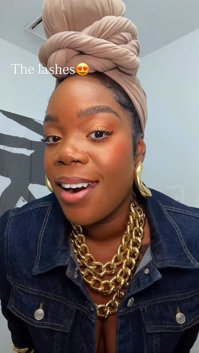 Post 5 by Kelly-Ann  | Fashion + Beauty Creator on Instagram (video)