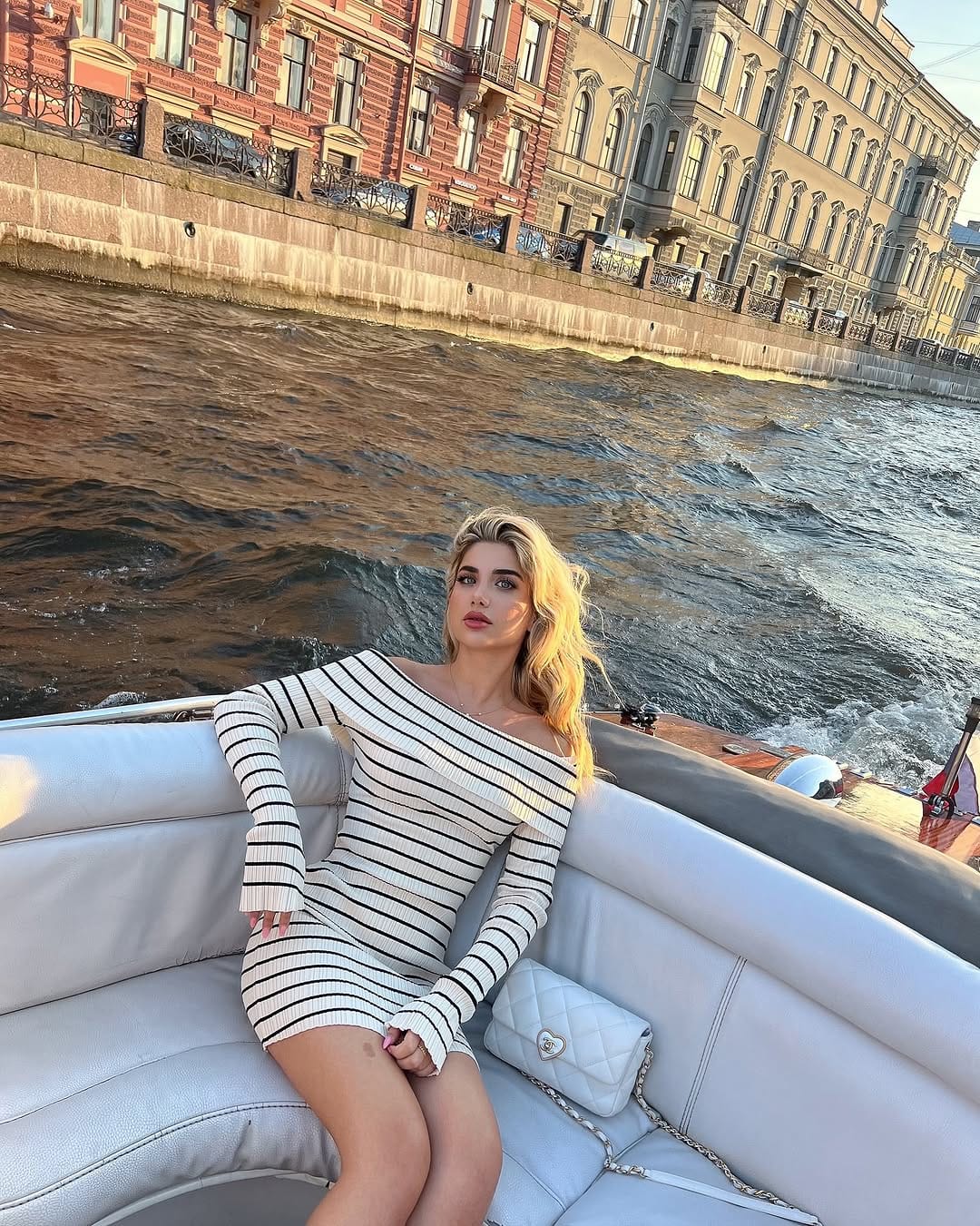 Post 8 by Elizaveta Nadyrova on Instagram (carousel)