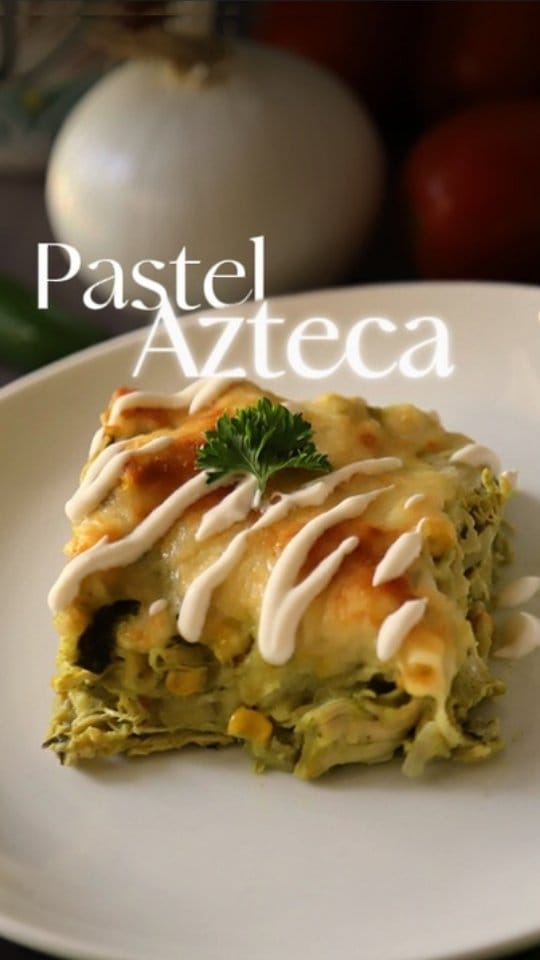 Post 8 by Laura Muller | Food & Lifestyle Hispanic Creator (Chicago) on Instagram (video)