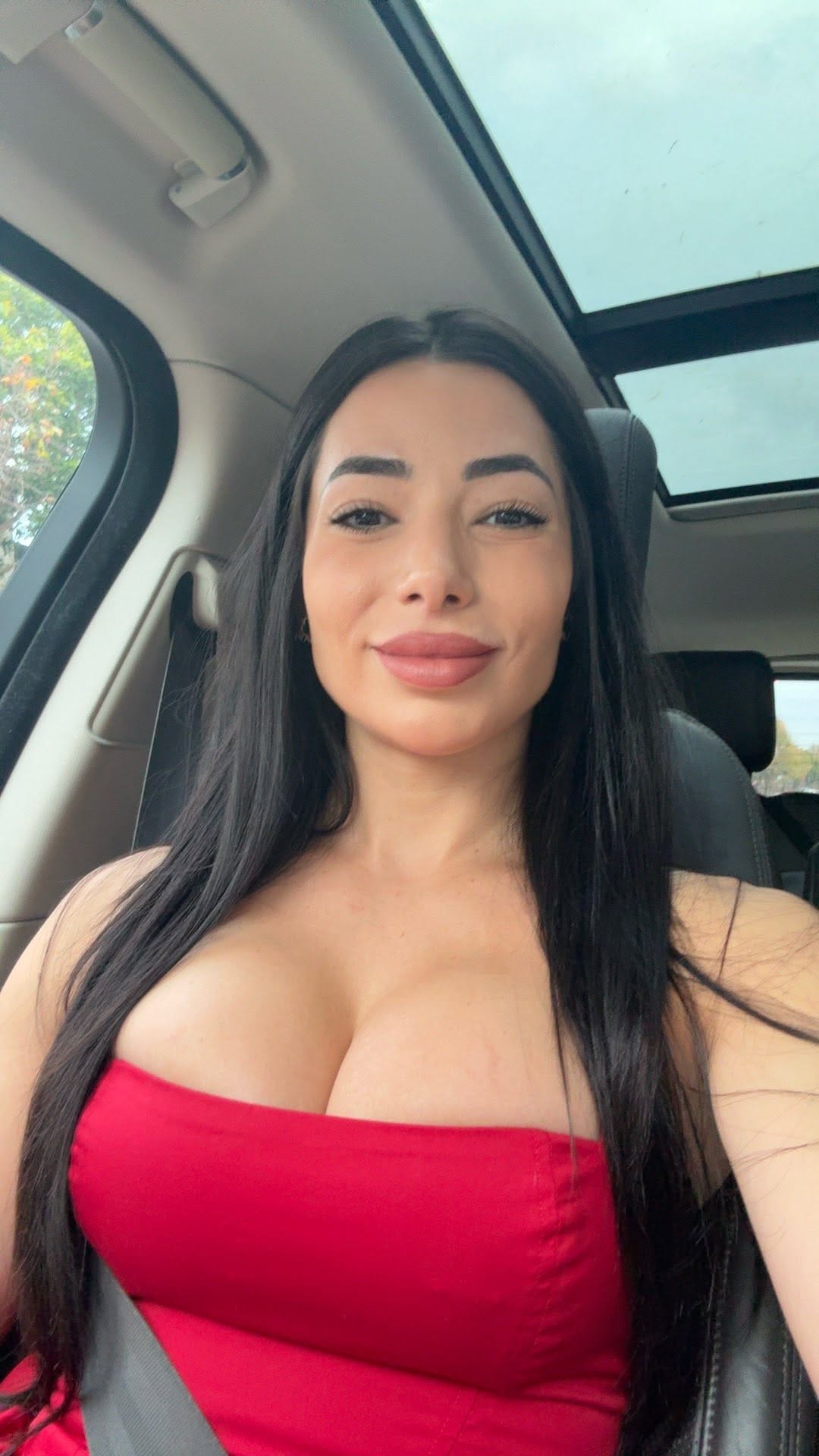 Post 3 by Piêtra Luccas on Instagram (video)