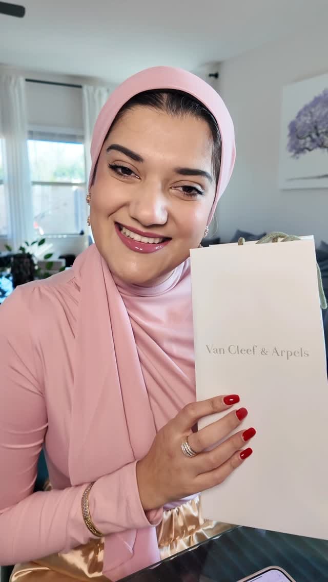 Post 5 by Sana Yasmeen Rahman on Instagram (video)