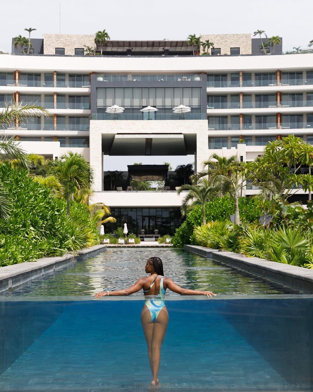 Post 9 by Stephanie Rachel | Beauty, Travel + Lifestyle on Instagram (carousel)