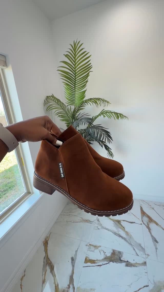 Post 2 by 🍂Paula 🍂 on Instagram (video)