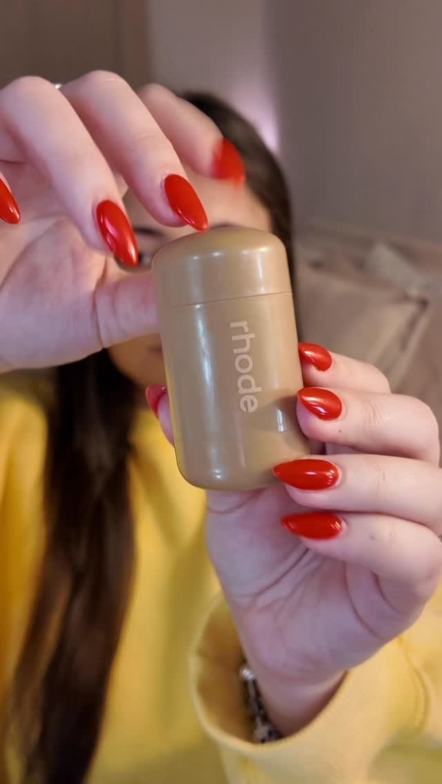 Post 1 by Sofie Marie on Instagram (video)