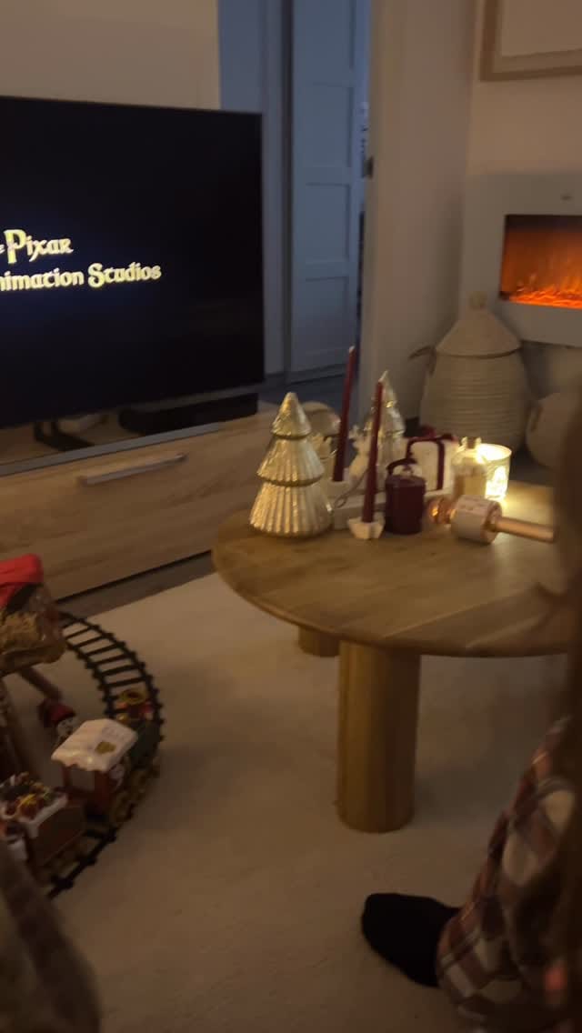 Post 6 by MARTA on Instagram (video)