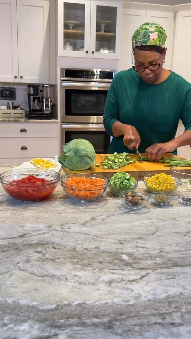 Post 3 by Jil Hinds on Instagram (video)