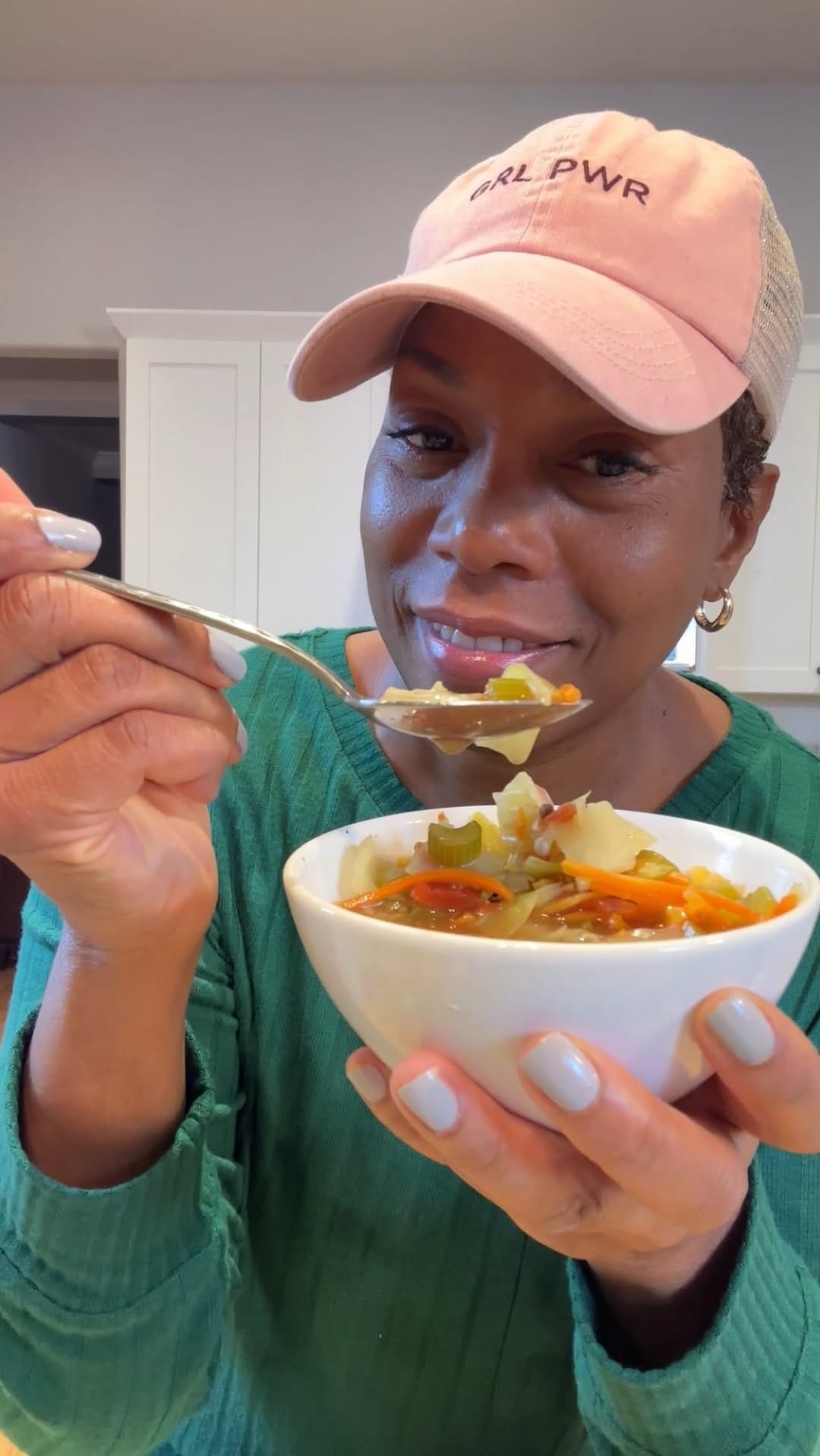 Post 4 by Jil Hinds on Instagram (video)