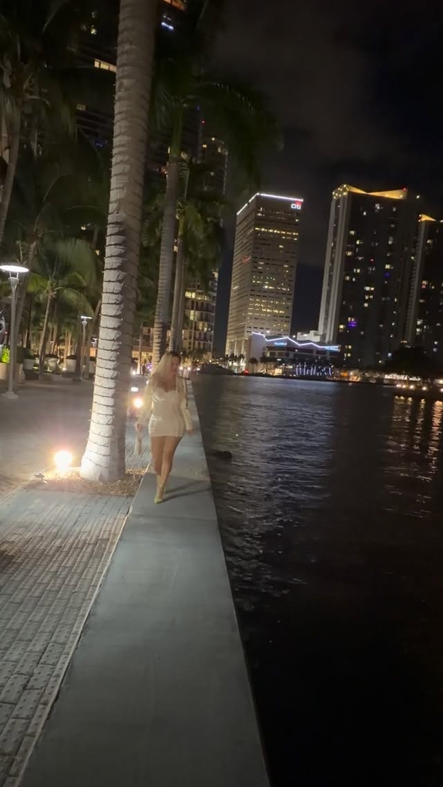 Post 8 by Paola Perez on Instagram (video)