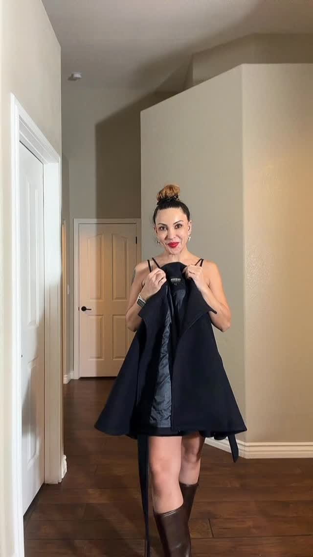 Post 2 by Lale Takoglu on Instagram (video)