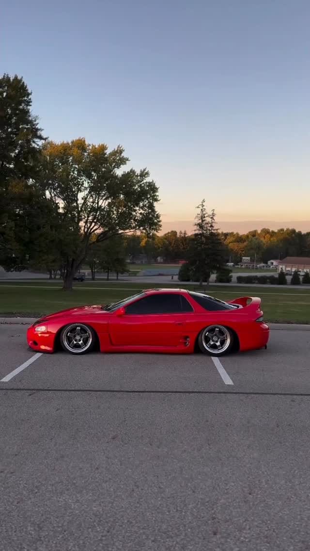 Post 2 by P O R И Garage. on Instagram (video)