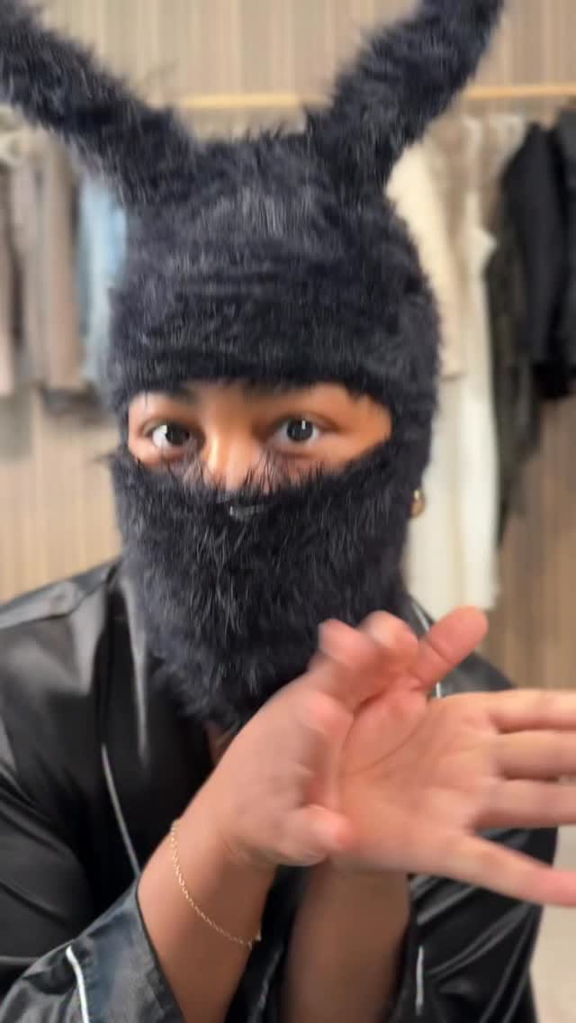 Post 10 by Avonna Sunshine on Instagram (video)