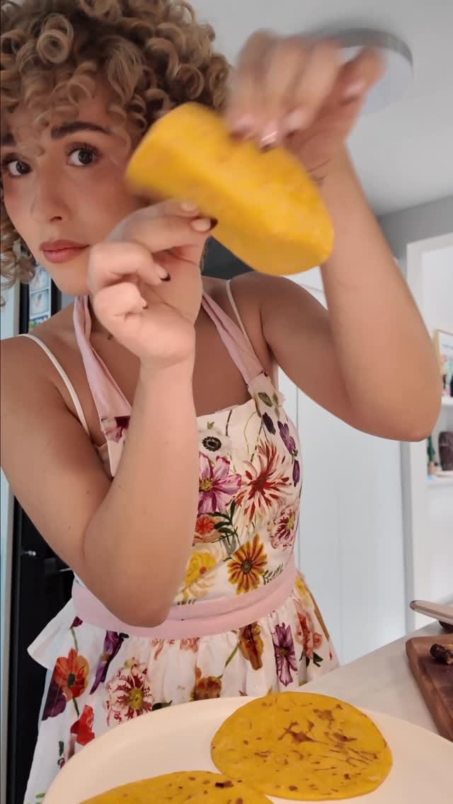 Post 7 by Gabriela Quiñones on Instagram (video)