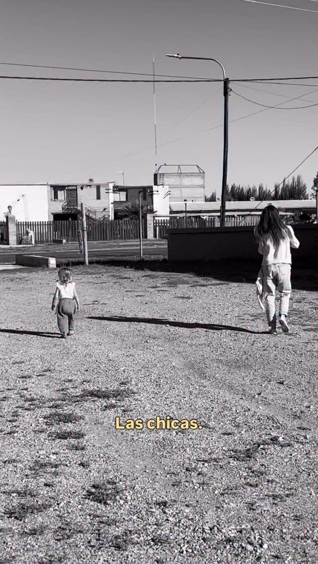 Post 4 by Alma, Lucho y Belu 🇦🇷 Familia Artista Viajera on Instagram (video)
