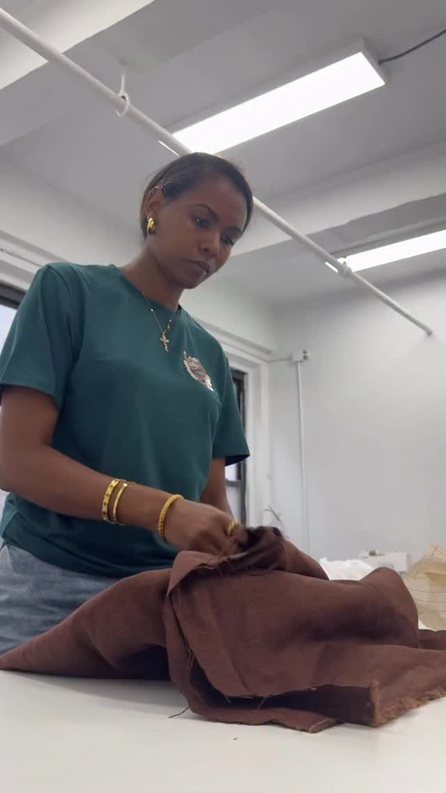 Post 2 by Jem  |  Hair Beauty Lifestyle on Instagram (video)