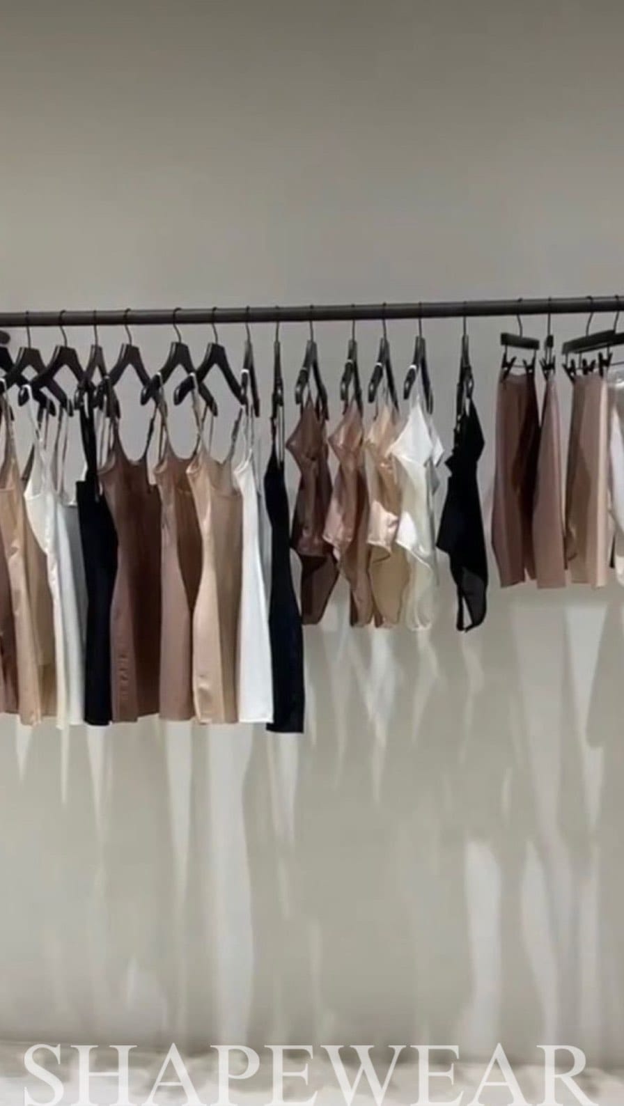 Post 4 by Dayanna Comas on Instagram (video)