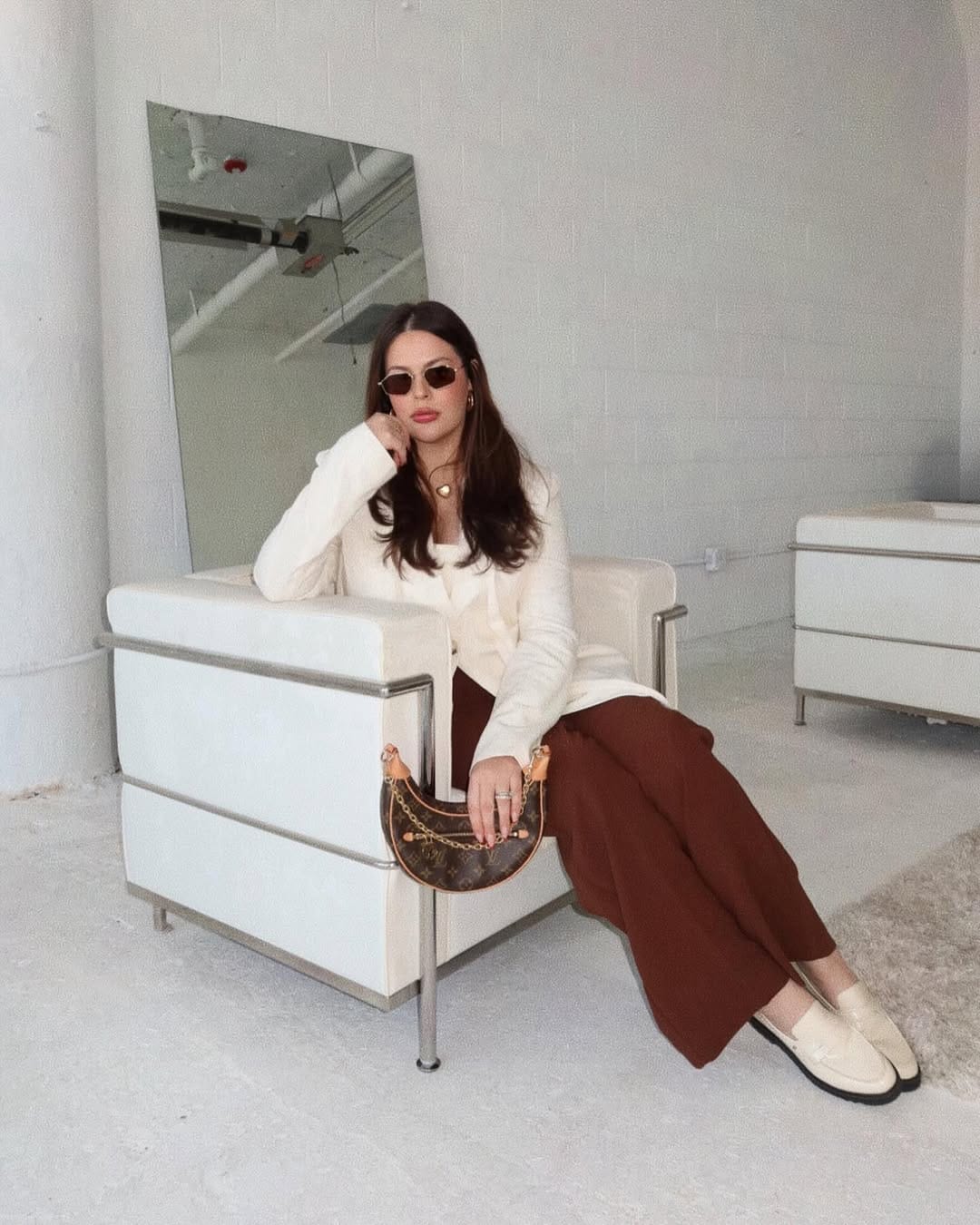 Post 9 by Isabela Antelmo on Instagram (carousel)