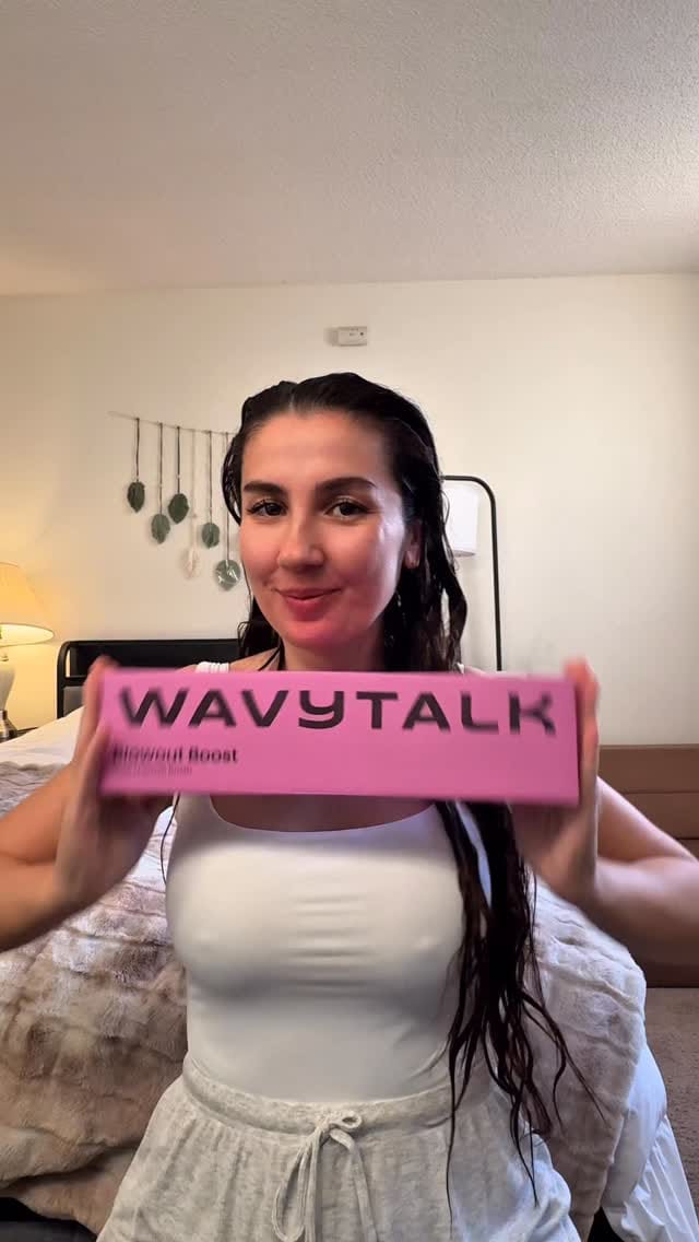 Post 6 by Mia B on Instagram (video)