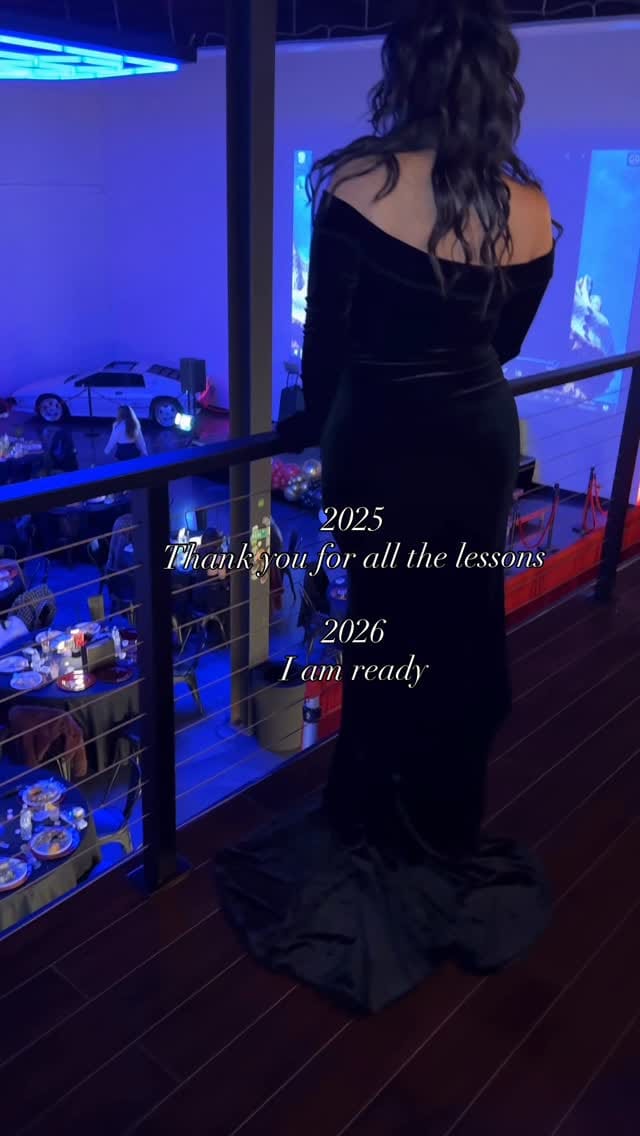 Post 6 by Darling Melissa Balderas on Instagram (video)