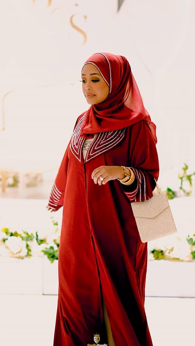 Post 9 by Sumaya Ahmed on Instagram (video)