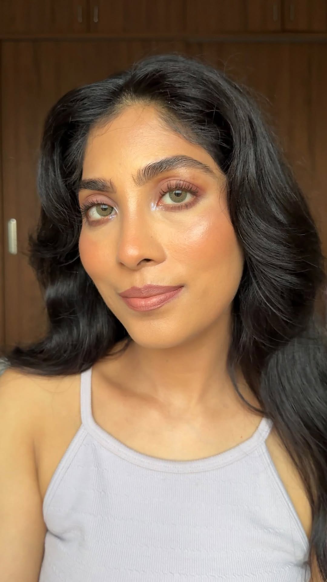 Post 6 by 𝗖𝗛𝗔𝗡𝗗𝗡𝗜 𝗠𝗔𝗟𝗢𝗢(Chand)! on Instagram (video)