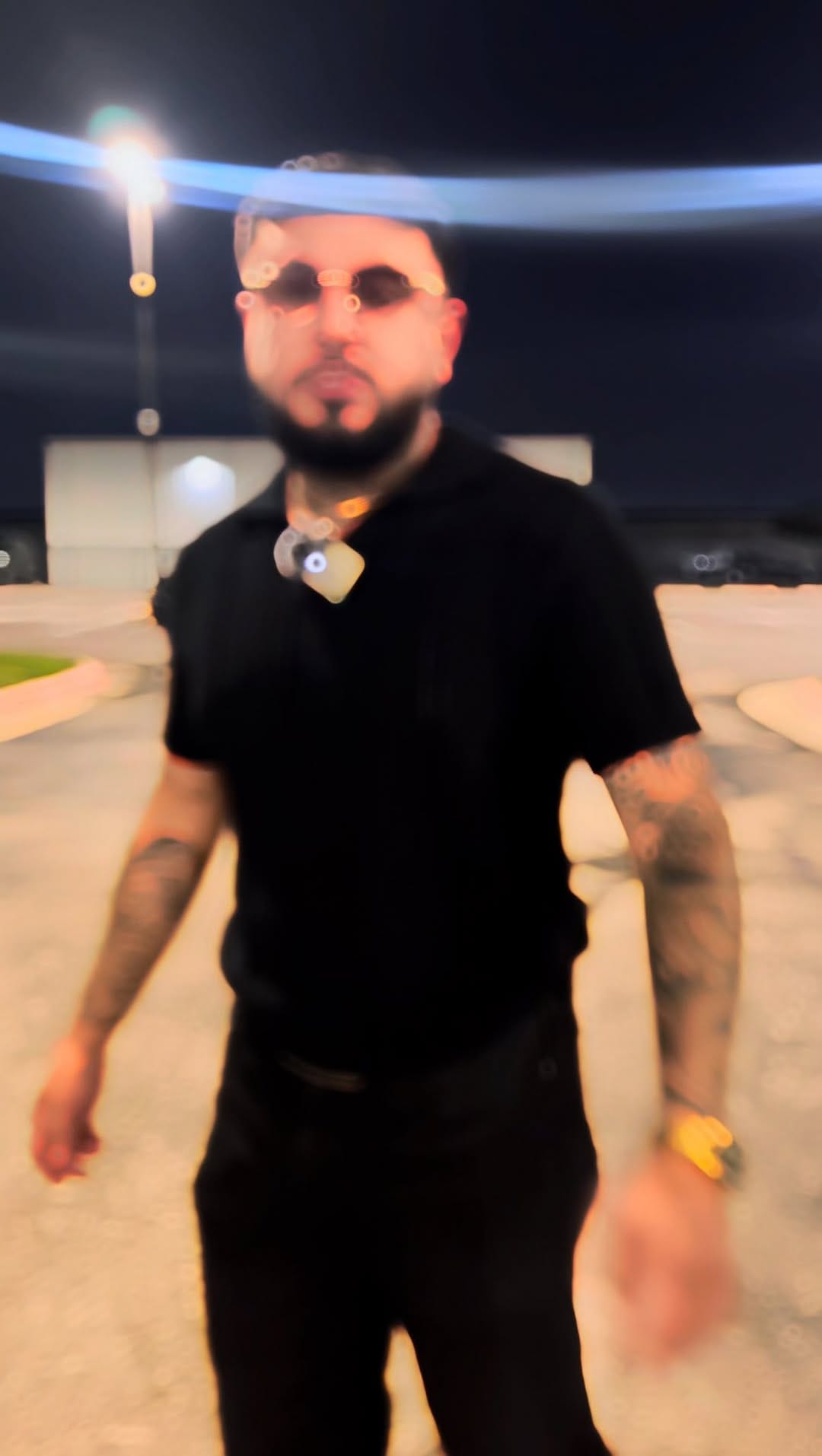 Post 4 by Mario Tovar on Instagram (video)