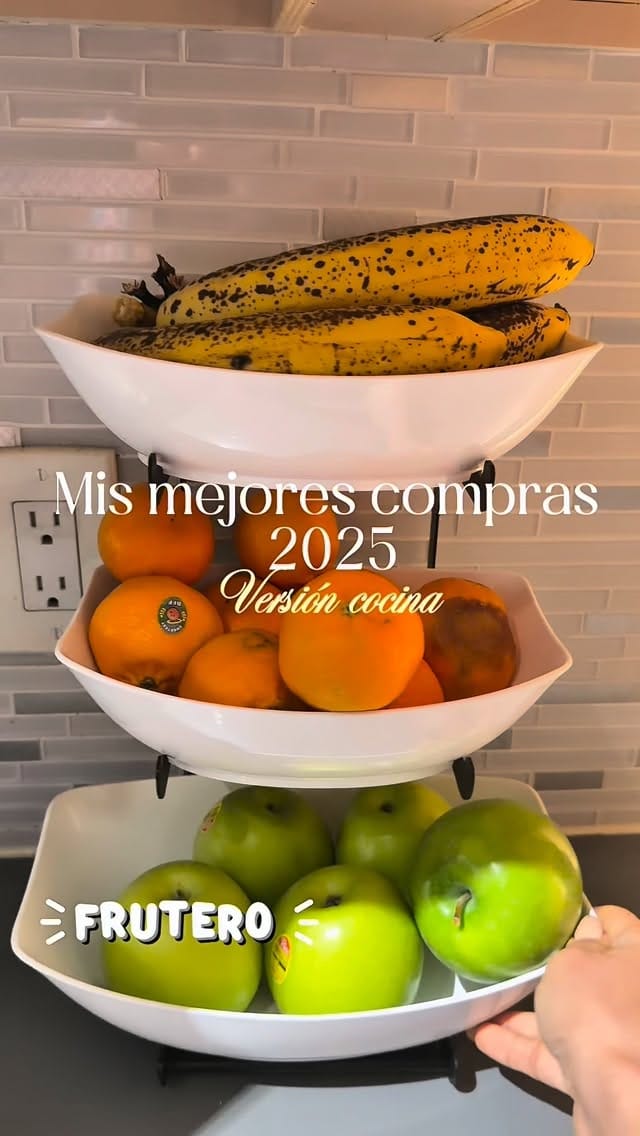 Post 3 by 𝘚𝘩𝘢𝘳𝘪 𝘔𝘪𝘦𝘴𝘦𝘴 • 𝘊𝘰𝘯𝘵𝘦𝘯𝘵 𝘊𝘳𝘦𝘢𝘵𝘰𝘳 on Instagram (video)