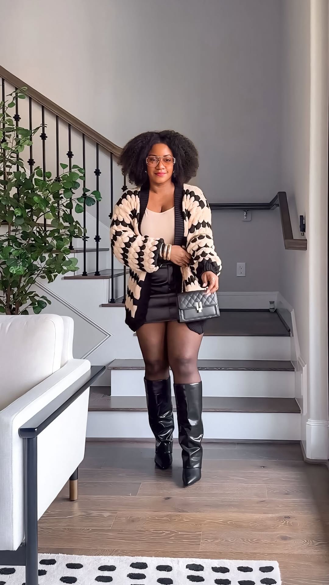 Post 7 by Nneka on Instagram (video)