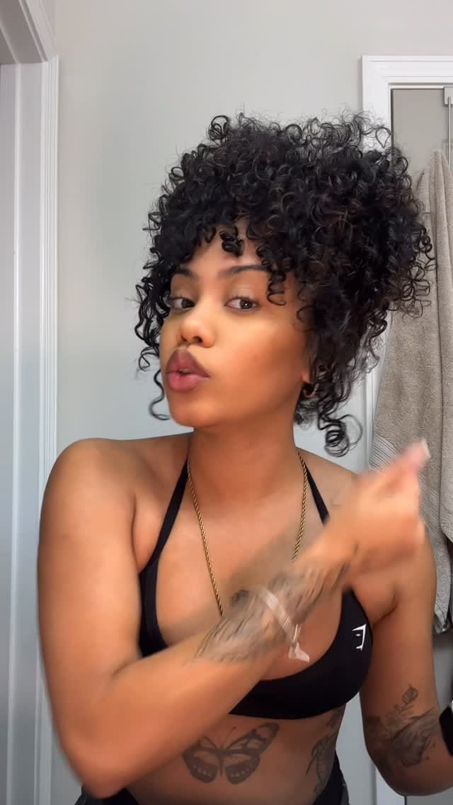 Post 9 by Kethyllin Ribeiro on Instagram (video)