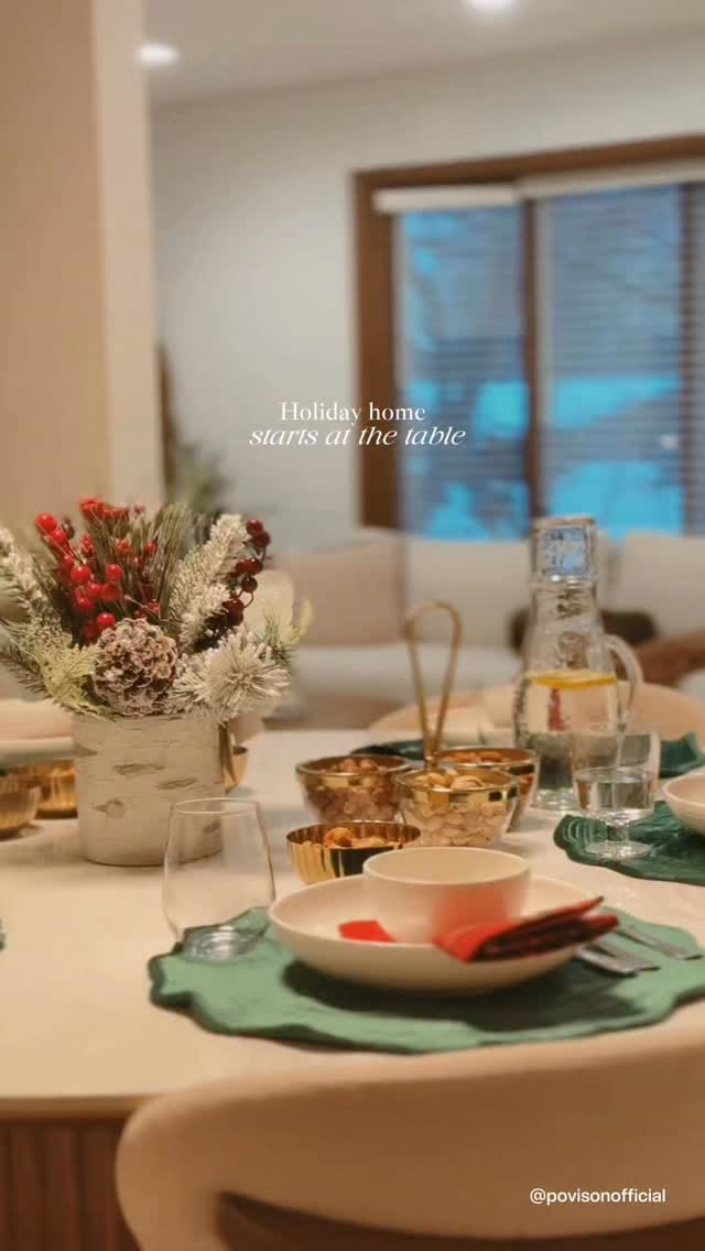 Post 7 by Aysim Zaman on Instagram (video)