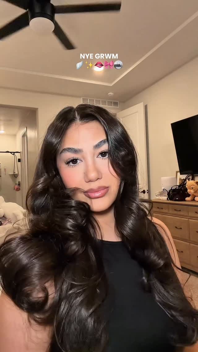 Post 2 by @gracielavx on Instagram (video)