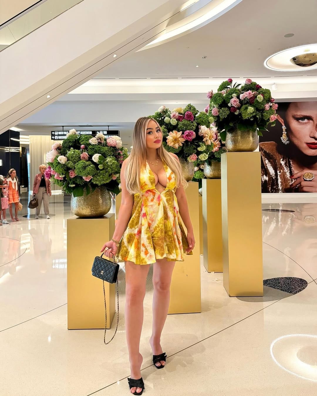 Post 4 by 𝓜𝓮𝓵𝓲𝓼𝓼𝓪🤍ྀི 𐙚 ݁ on Instagram (carousel)