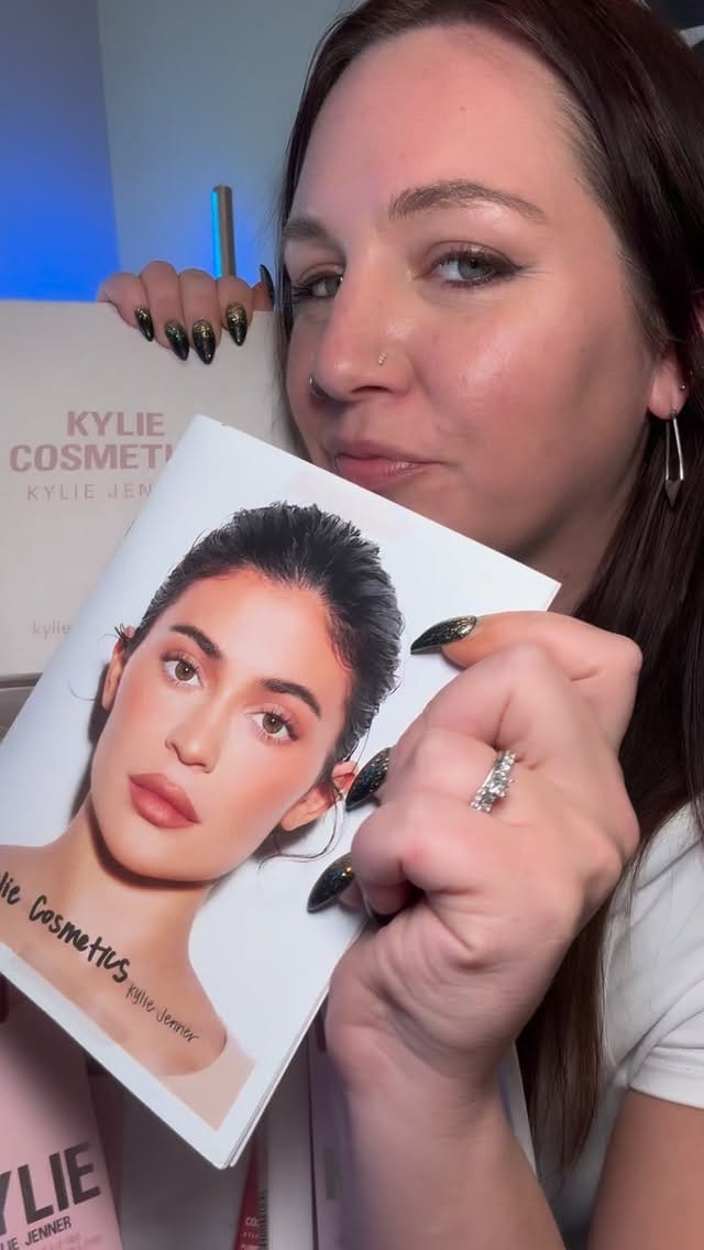 Post 4 by Meaghan Griffin on Instagram (video)