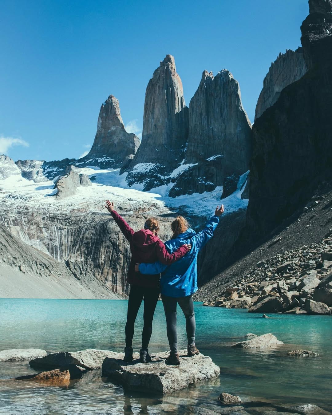 Post 1 by Noel Alvarenga on Instagram (image)